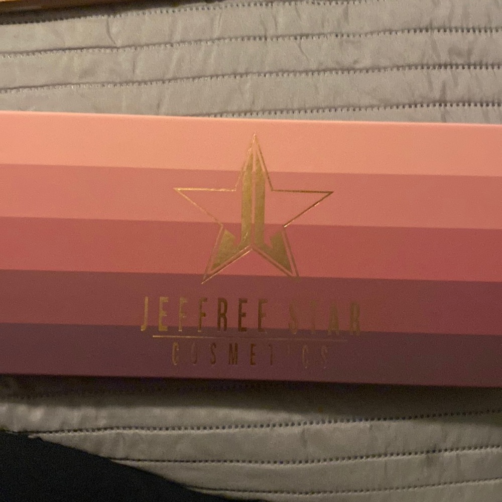 Jeffrey star lip color